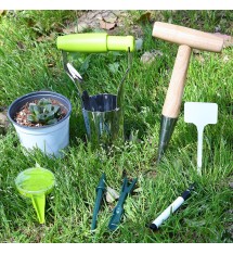 16-Piece All-Purpose Gardening Tool Set